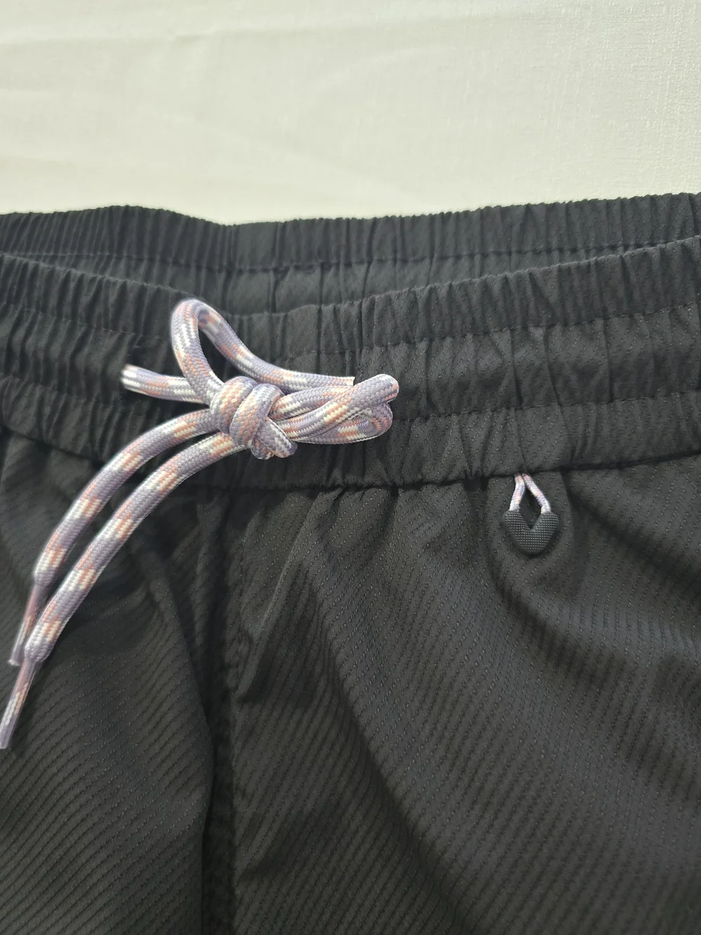2 Men's Performance Elastic  Drawstring Waist Zipper Pockets Shorts Size Small